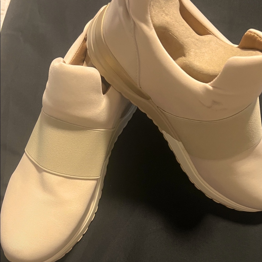 Women's Stylish Cream Slip-On Sneakers